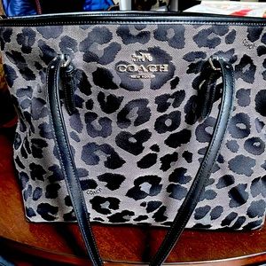 Leopard canvas tote